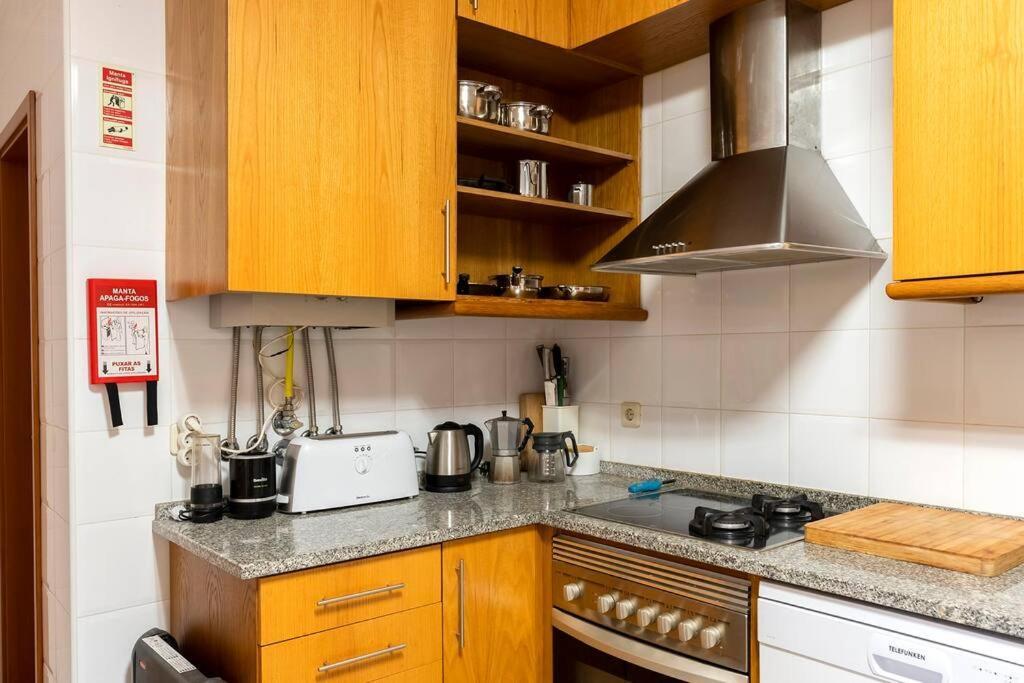 Pereira'S Apartment- Free Garage Aveiro Luaran gambar
